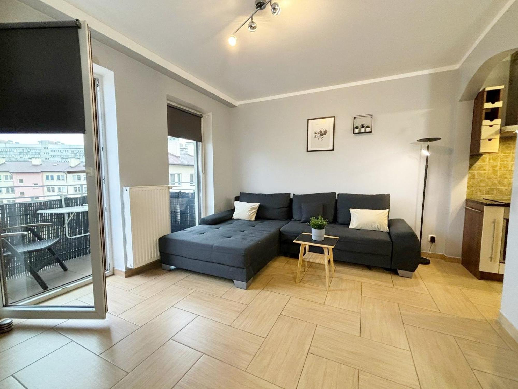 Apartamenty Bryza - Chelmonskiego - Parking - Centrum ชวีโนวิชแจ ภายนอก รูปภาพ